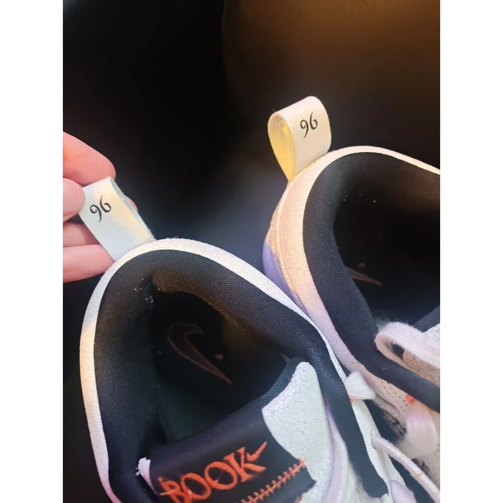 Nike pre owned